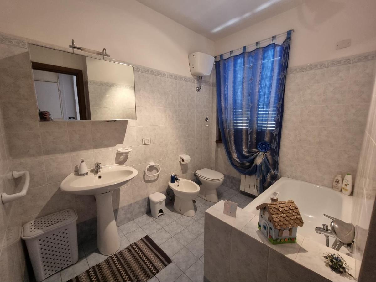 La Peonia Apartment Vitorchiano Luaran gambar