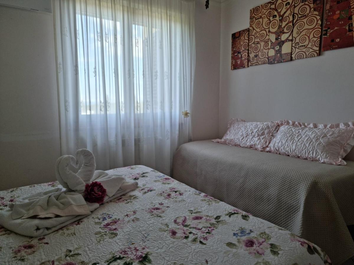 La Peonia Apartment Vitorchiano Luaran gambar