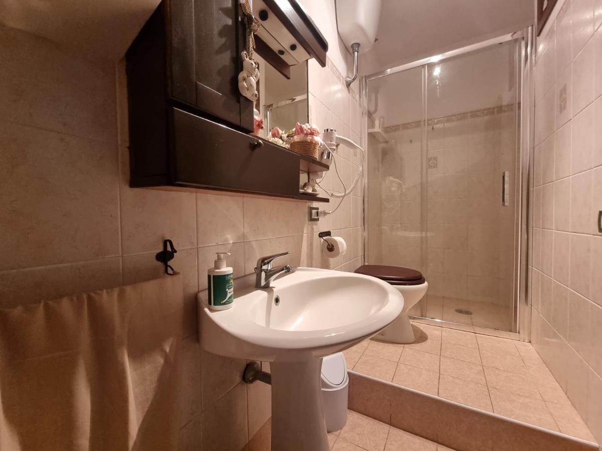 La Peonia Apartment Vitorchiano Luaran gambar
